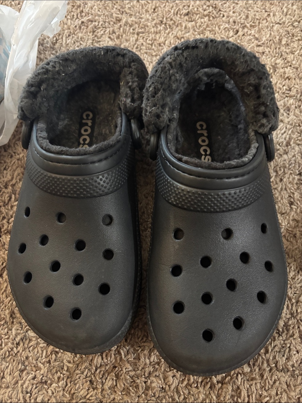 CROCS  Classic Fuzzy Lined Black Clogs